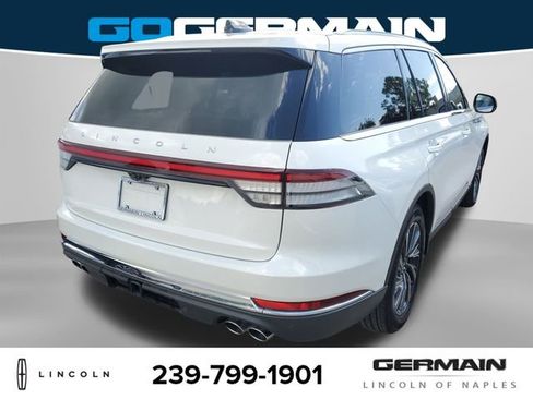 New 2025 Lincoln Aviator 2WD w/ Equipment Group 101A image 8