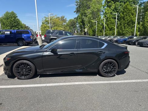 Used 2023 Lexus IS 350 F Sport image 8