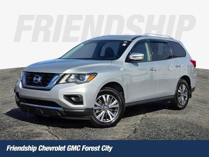 Used 2019 Nissan Pathfinder S
