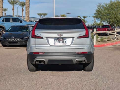 Used 2021 Cadillac XT4 Premium Luxury image 4