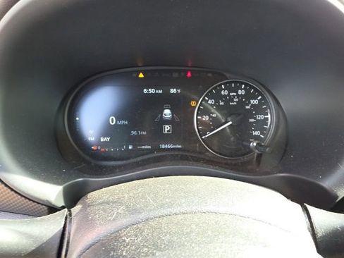 Used 2024 Nissan Kicks SV FWD image 15