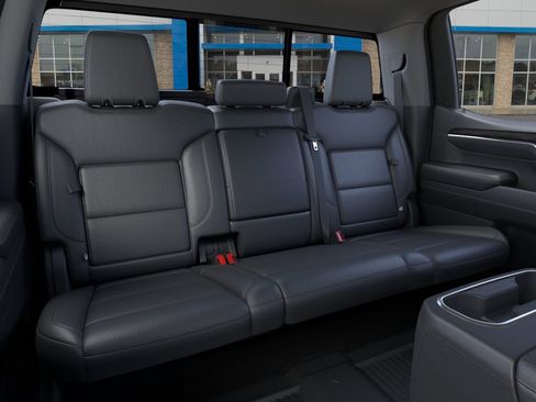 New 2026 Chevrolet Silverado 1500 LTZ w/ LTZ Premium Package AWD/4WD image 17