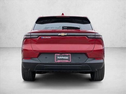 New 2026 Chevrolet Equinox EV LT FWD image 6