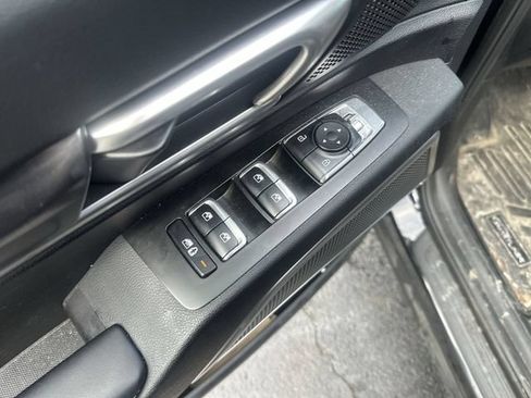 Used 2024 Kia Telluride S w/ S Sunroof Package AWD/4WD image 17