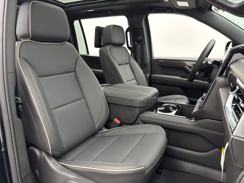 New 2026 GMC Yukon XL Elevation w/ Elevation Premium Package AWD/4WD image 40