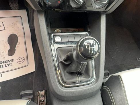 Used 2016 Volkswagen Jetta Sport image 21