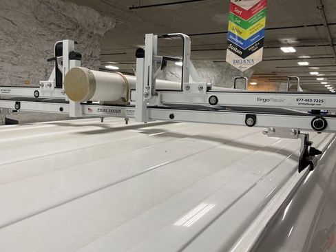 Used 2025 Chevrolet Express 2500 Extended w/ Communications Package image 31