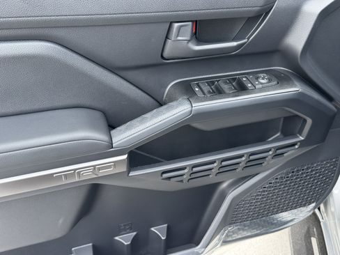 New 2026 Toyota 4Runner TRD Sport AWD/4WD image 18