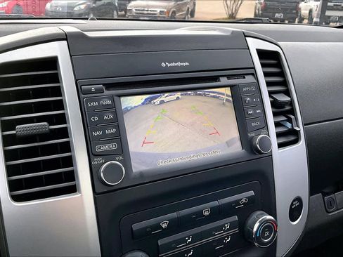 Used 2015 Nissan Xterra PRO-4X w/ Nevada Tow Package image 25