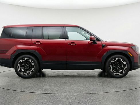 Used 2025 Hyundai Santa Fe SEL image 11