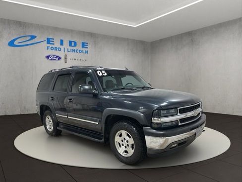Used 2005 Chevrolet Tahoe LT w/ LT Preferred Equipment Group image 1