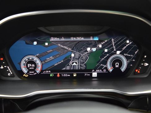 New 2025 Audi Q3 2.0T Premium Plus image 9