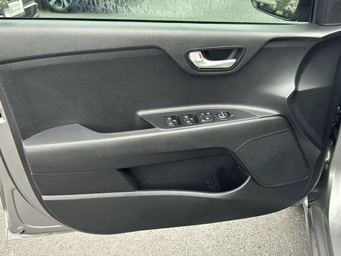 Used 2023 Kia Rio S w/ Technology Package FWD image 10