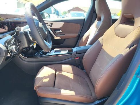 Certified 2025 Mercedes-Benz CLA 250 4MATIC image 4