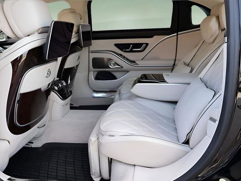 Used 2024 Mercedes-Benz Maybach S 680 4MATIC image 14
