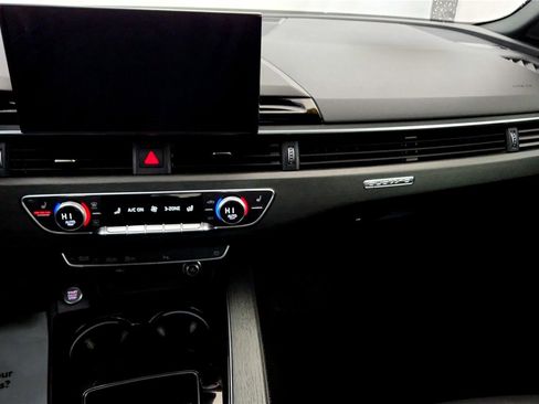 Used 2020 Audi A4 2.0T Premium Plus w/ Premium Plus Package image 31