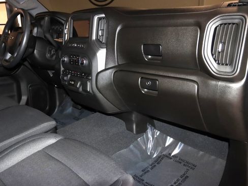 Used 2026 Chevrolet Silverado 2500 Custom w/ Custom Value Package image 59