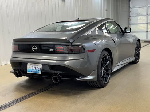 Used 2024 Nissan Z Performance w/ Floor Mat Package RWD image 5