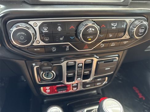 Used 2021 Jeep Gladiator Rubicon image 15