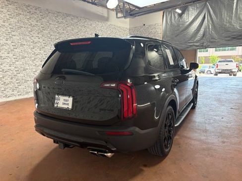 Used 2021 Kia Telluride EX w/ EX Premium Package AWD/4WD image 7