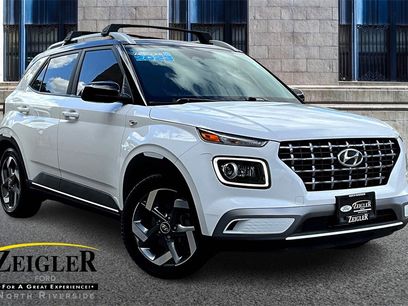 Used 2023 Hyundai Venue Limited