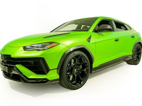 Used 2024 Lamborghini Urus Performante image 2