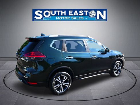 Used 2019 Nissan Rogue SV w/ Premium Package AWD/4WD image 7