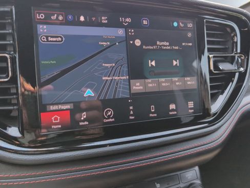 Used 2025 Dodge Durango GT AWD/4WD image 14