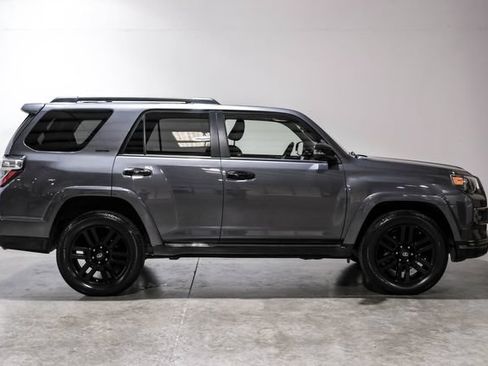 Used 2020 Toyota 4Runner Nightshade AWD/4WD image 9