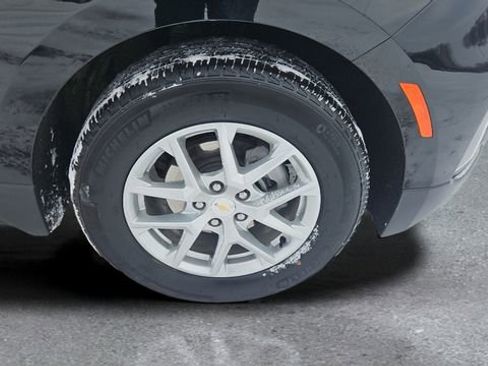 Used 2024 Chevrolet Equinox LT image 17