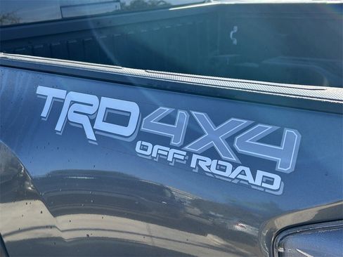 Certified 2021 Toyota Tacoma TRD Off-Road image 14