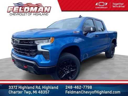 Used 2024 Chevrolet Silverado 1500 LT Trail Boss w/ Convenience Package II image 1