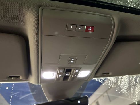 Used 2021 Volkswagen Atlas SEL image 29