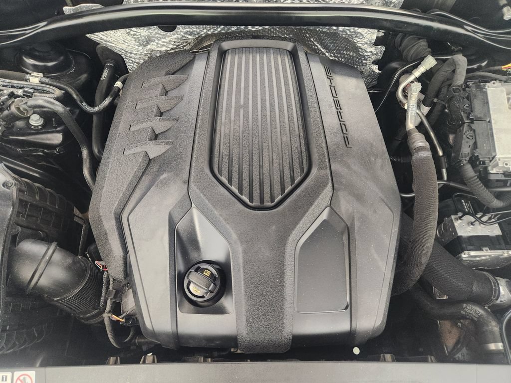 Used 2022 Porsche Macan AWD/4WD image 33