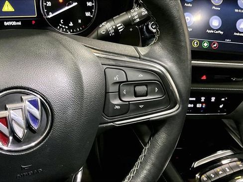 Used 2021 Buick Envision Essence AWD/4WD image 22