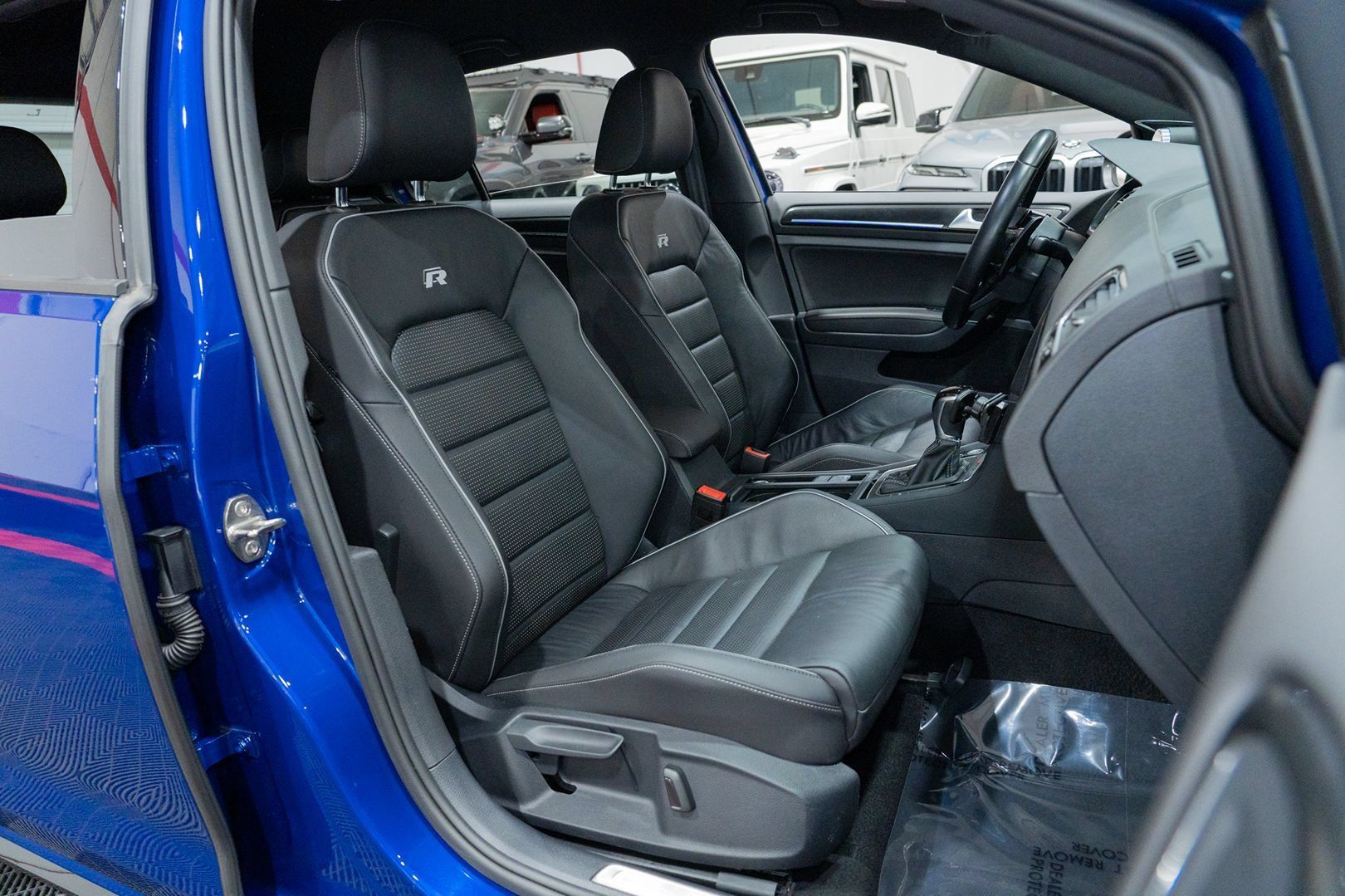 Used 2019 Volkswagen Golf 4-Door AWD/4WD image 26