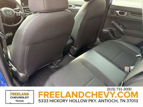 Used 2023 Honda Civic Sport image 17