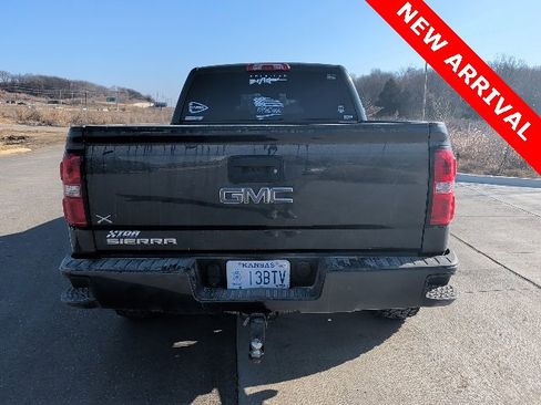 Used 2017 GMC Sierra 1500 Base image 4