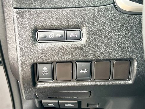 Used 2015 Nissan Murano SL w/ SL Technology Package image 10