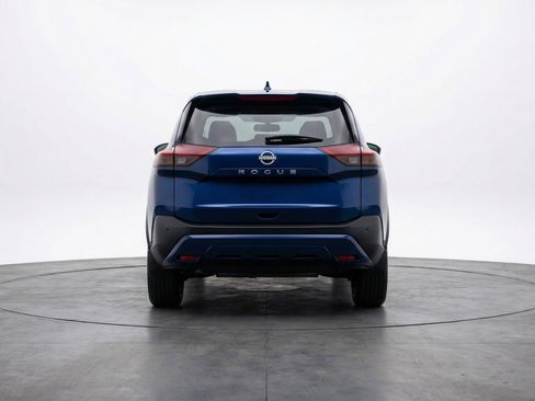 Used 2025 Nissan Rogue SV FWD image 7