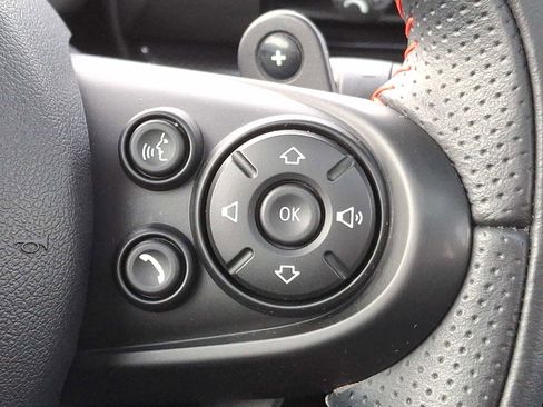 Used 2019 MINI Cooper Clubman S w/ Storage Package image 18