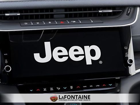 New 2026 Jeep Grand Cherokee Limited AWD/4WD image 18