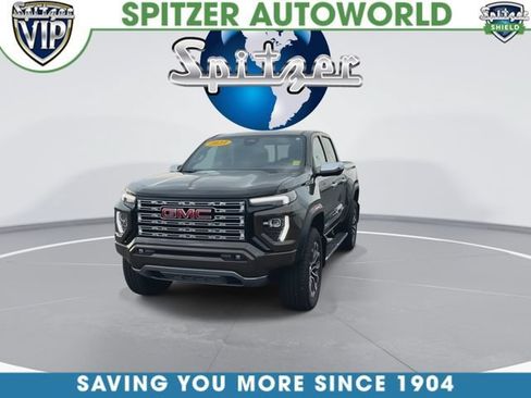 Used 2023 GMC Canyon Denali AWD/4WD image 4