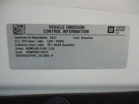 Used 2017 Buick LaCrosse Preferred image 28