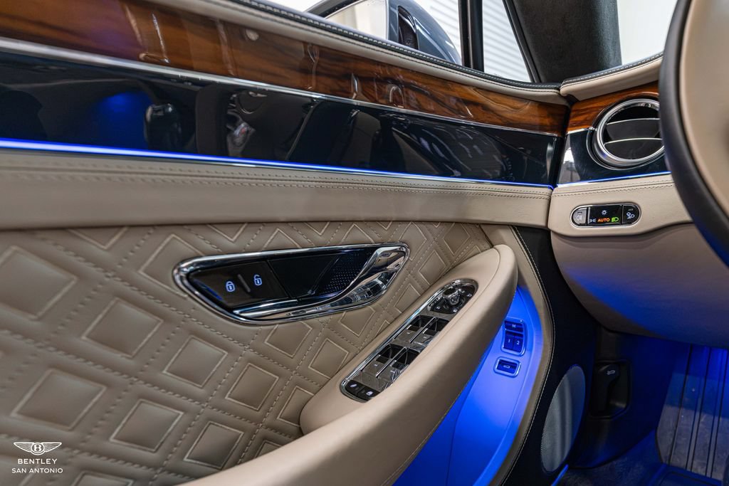Used 2023 Bentley Continental GT V8 AWD/4WD image 43
