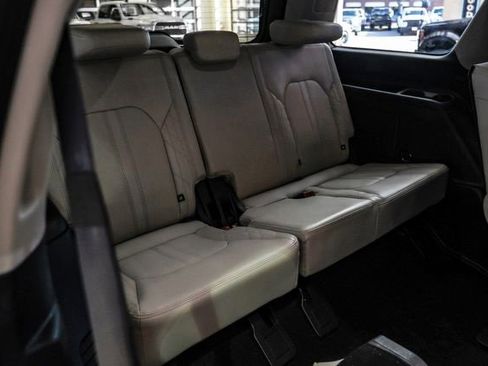 Used 2021 Ford Expedition Platinum image 38