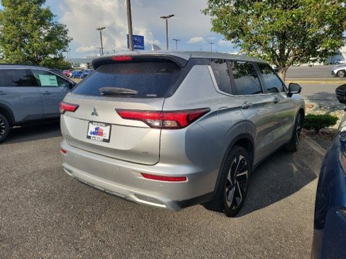 Used 2022 Mitsubishi Outlander SE AWD/4WD image 5