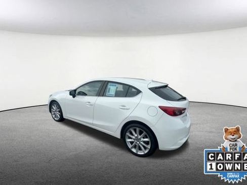 Used 2017 MAZDA MAZDA3 Grand Touring image 7