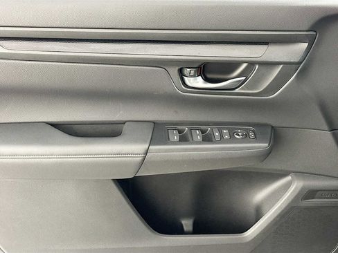 Used 2024 Honda CR-V LX image 16