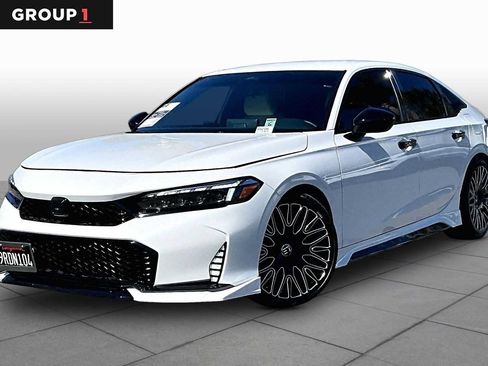 Used 2025 Honda Civic Sport image 1